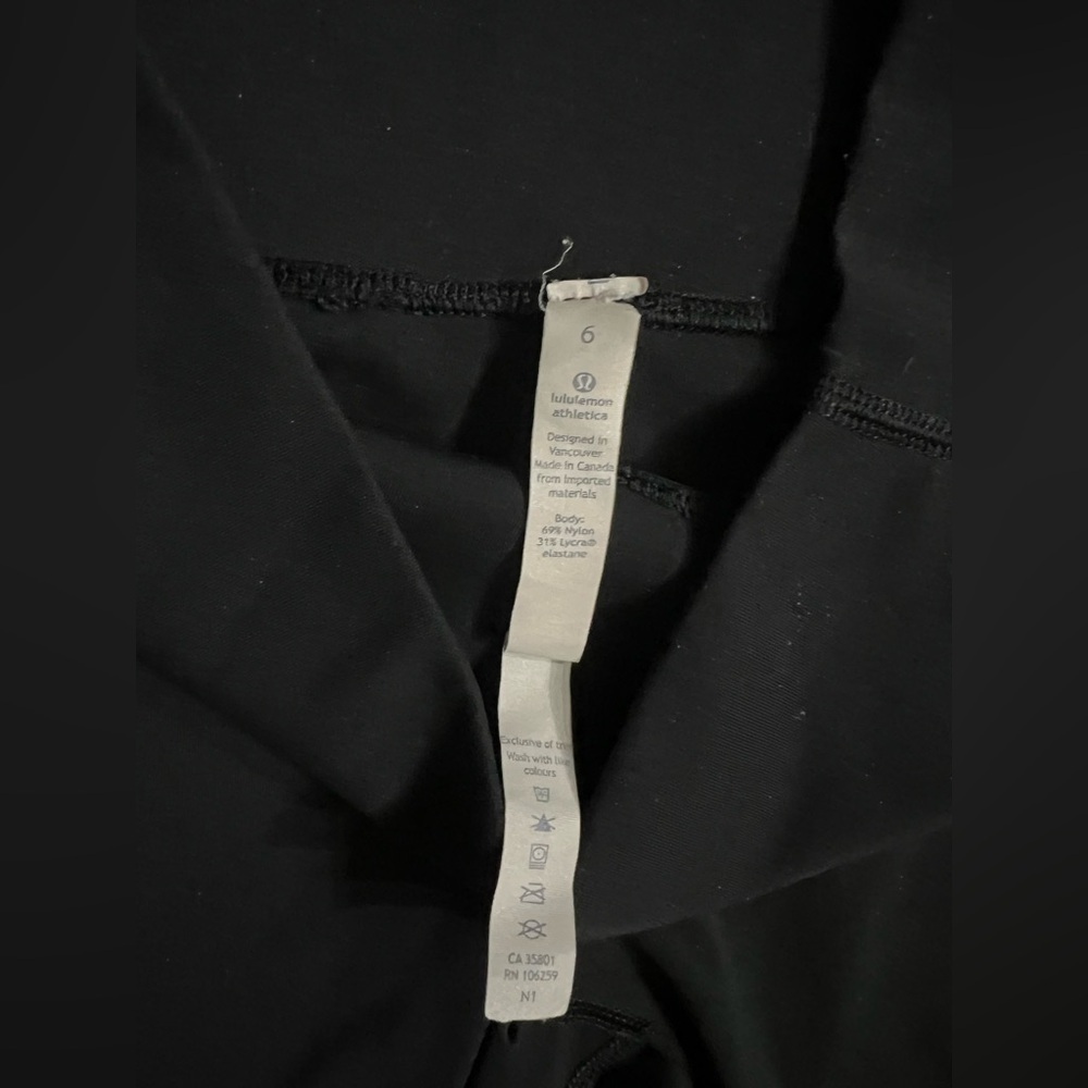 LULULEMON Wunder Under Crop High Rise Full-On Luxtreme in Black Size 6 - Picture 8 of 9
